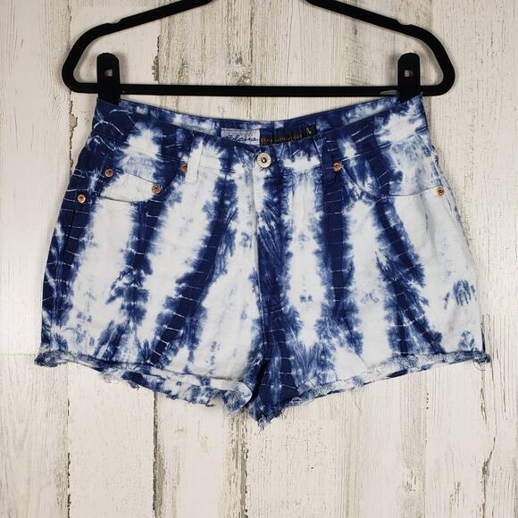 Express Bleus Denim Authentique Bleach Tie Dyed Jean Shorts Women's Size 7/8 - Picture 1 of 11